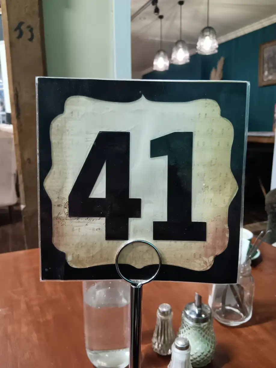 A café sign with the number 41